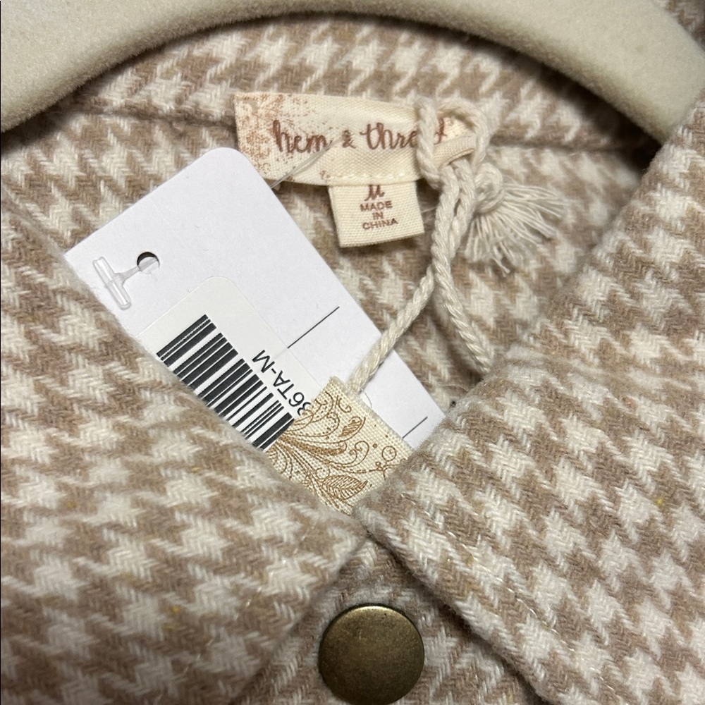 Hem & Thread Beige Houndstooth Jacket - Picture 7 of 8